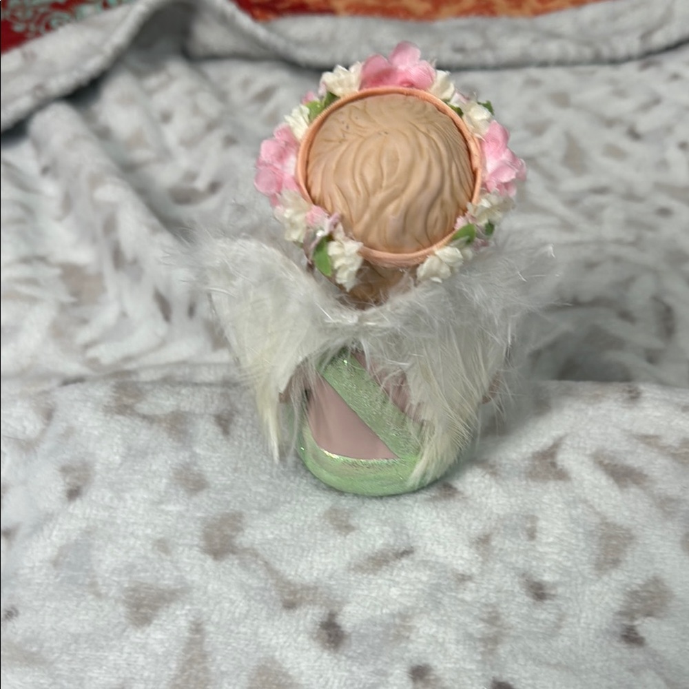 Hamilton Collection Baby Angel - Picture 5 of 5